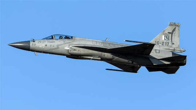 پاکستان نے جے ایف 17 طیاروں کو جوہری میزائلوں سے لیس کردیا